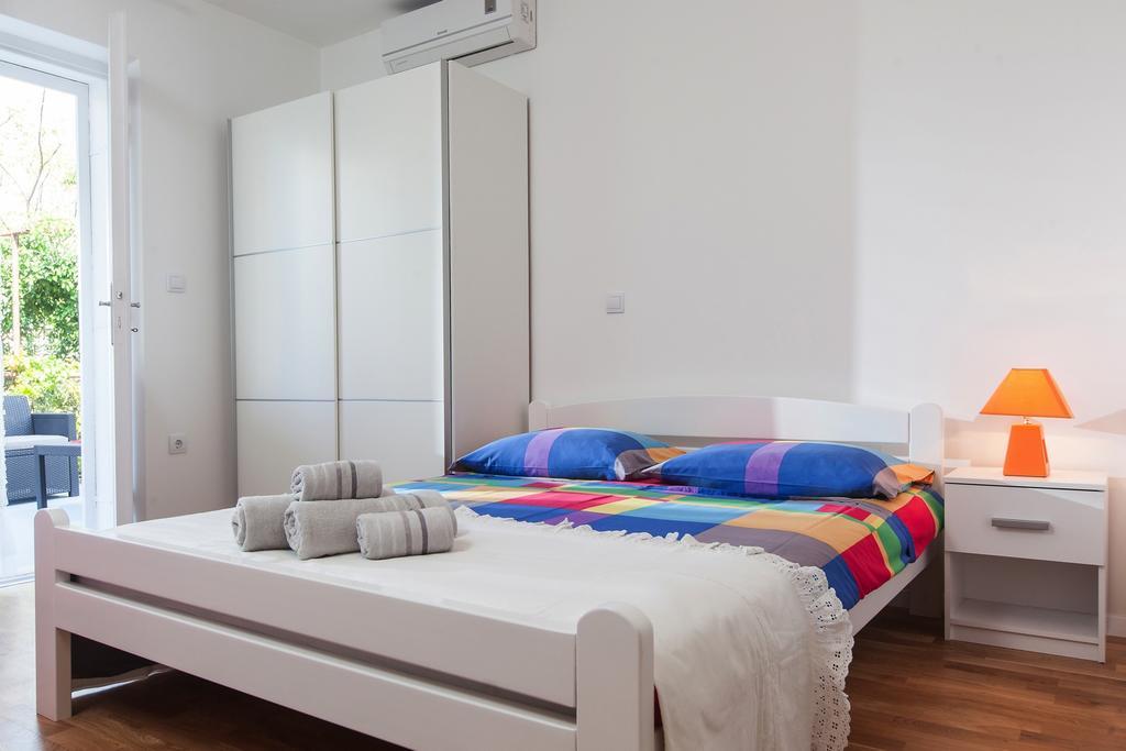 Apartments Filipeti Макарська Екстер'єр фото
