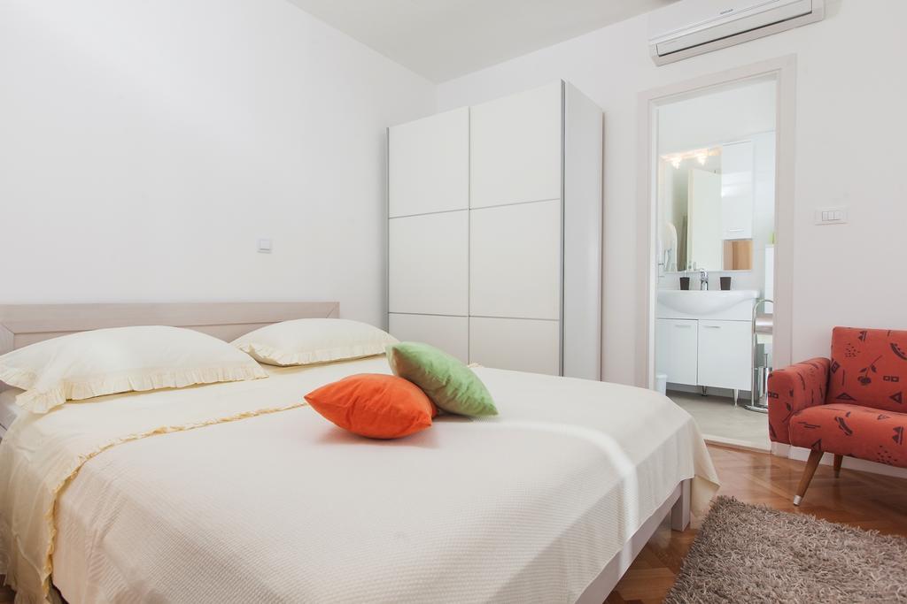 Apartments Filipeti Макарська Екстер'єр фото